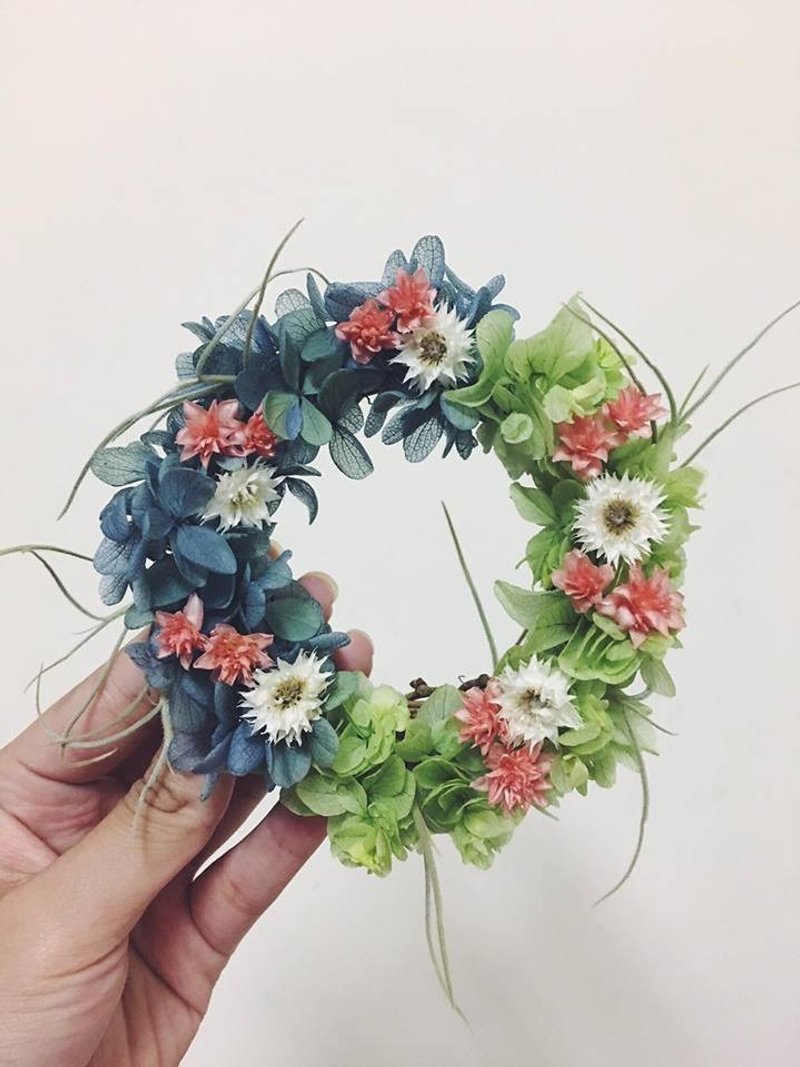 tu es mon autre 永生花花圈