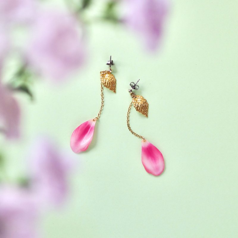 チューリップの花びら(リーフ) ピアス / イヤリング - 耳环/耳夹 - 棉．麻 粉红色