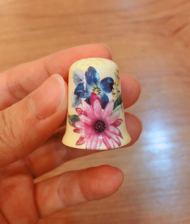 英国古董顶针收藏 花卉系列 C款