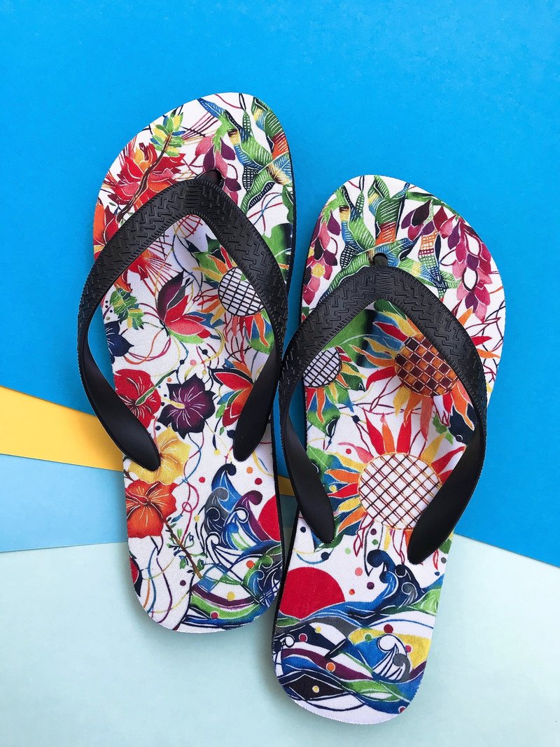 Sandals depicting Okinawa's flowers
