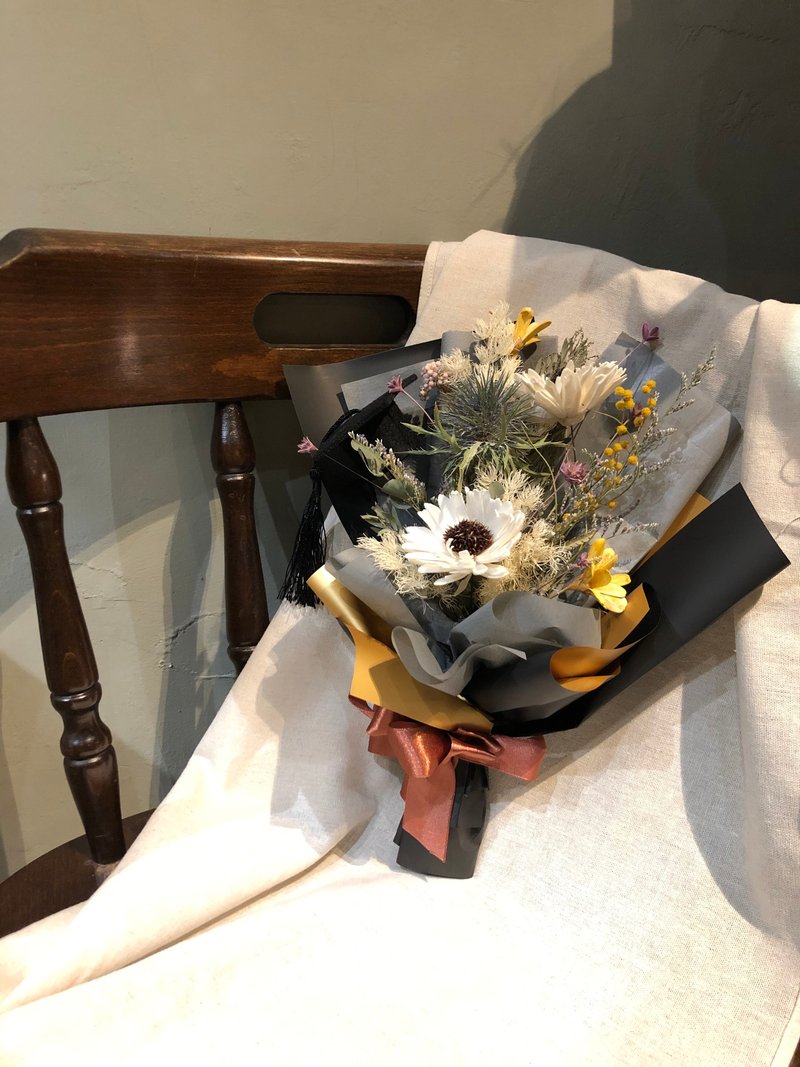 毕业快乐 青春无敌 干燥花束