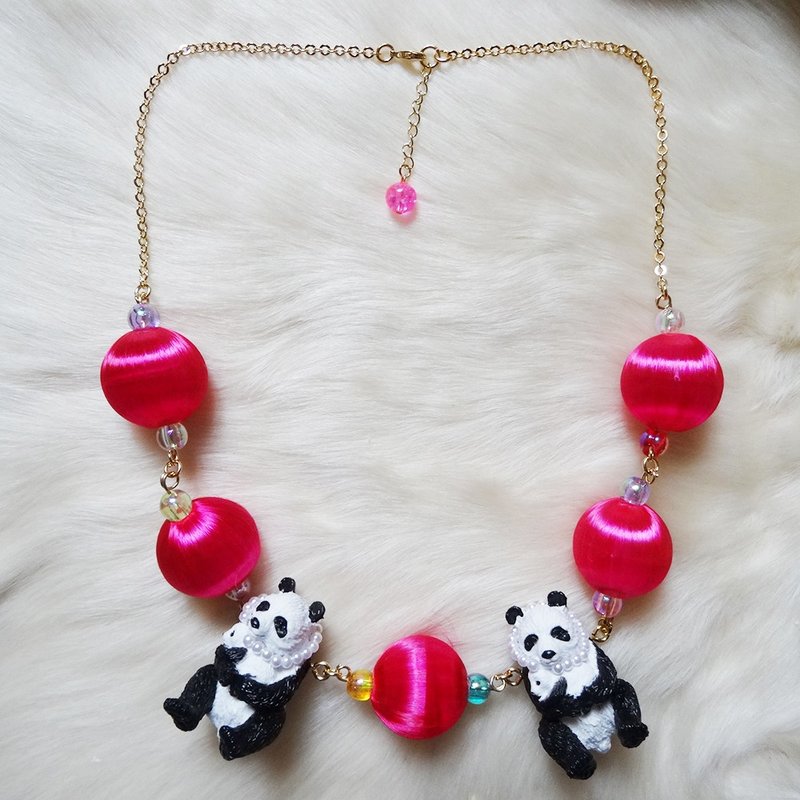 Panda necklace "mom & baby" (limited)