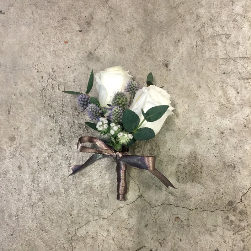 鲜花|胸花|白绿色系|定制胸花|限台北自取外送