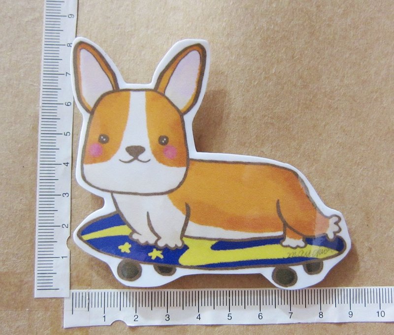 手绘插画风格 完全 防水贴纸 柯基犬溜滑板 黄色 柯基