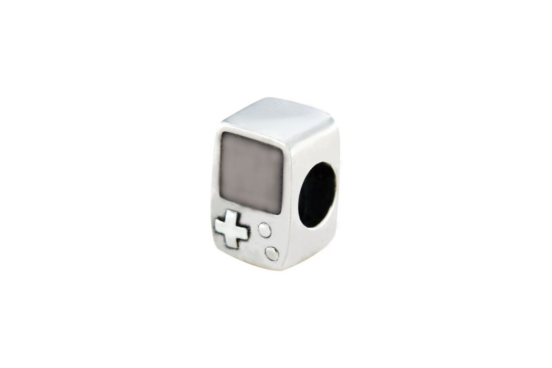 ×| 台湾古早味 |× 925纯银串饰 - GameBoy* SBB-161218R