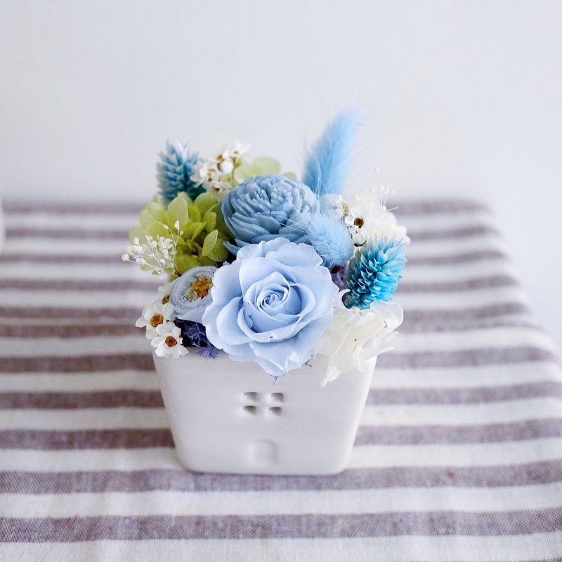 还是向往天堂 - 不凋干燥小桌花 蓝色 - Preserved & dried flower little table flower (blue)