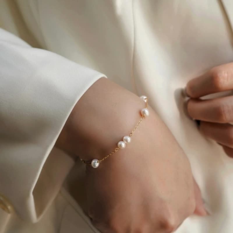 迷你珍珠手链 热销 纯银 消费满两件送#毛毡Tote购物袋 - 手链/手环 - 纯银 金色