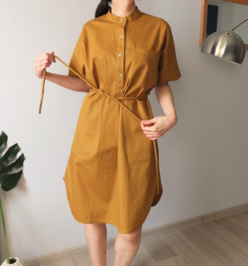 芥茉褐黄绑带衬衫式洋装 - 洋装/连衣裙 - 其他材质 