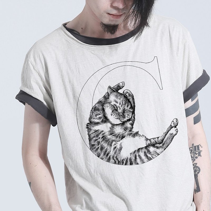 Cat 猫咪 手绘字母T - 男装上衣/T 恤 - 棉．麻 白色
