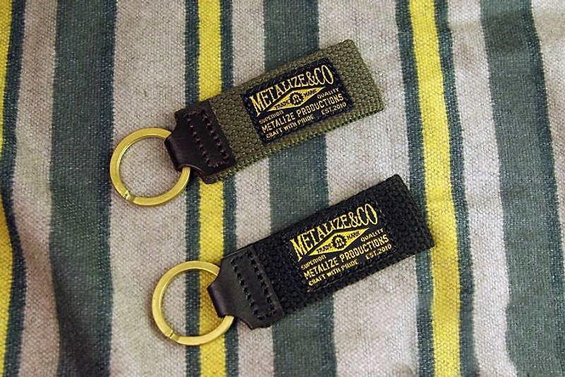 【METALIZE】帆布皮革黄铜钥匙圈 - 钥匙链/钥匙包 - 棉．麻 