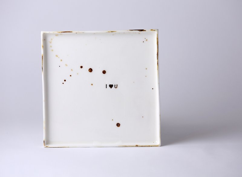 自在手作love方形瓷盘[Ｌ] - 浅碟/小碟子 - 其他材质 白色