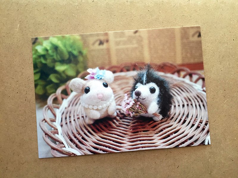【毛小孩】羊毛毡动物明信片04-小老鼠与小刺猬 - 卡片/明信片 - 纸 多色