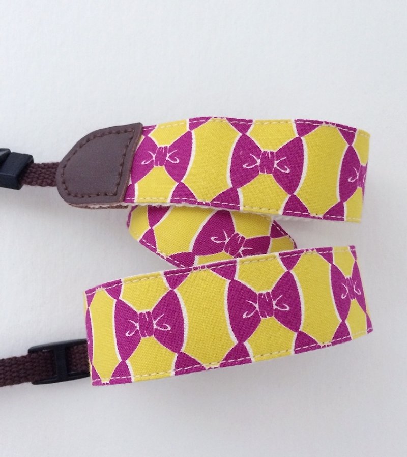 紫色蝴蝶结相机背带 - 证件套/卡套 - 棉．麻 黄色