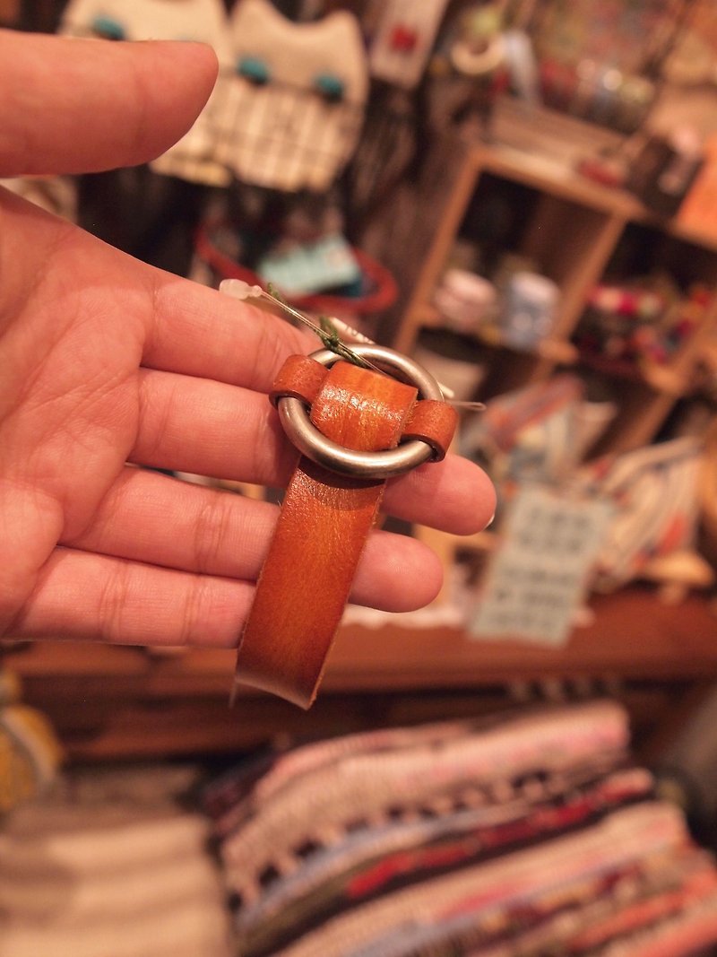 Japaindia 经典皮革扣环设计手环 BJB1509015 - 手链/手环 - 真皮 橘色
