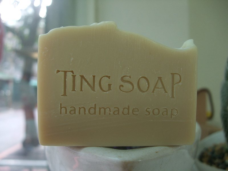 榛果橄榄乳皂-一年以上老皂 - 肥皂/手工皂 - 其他材质 白色