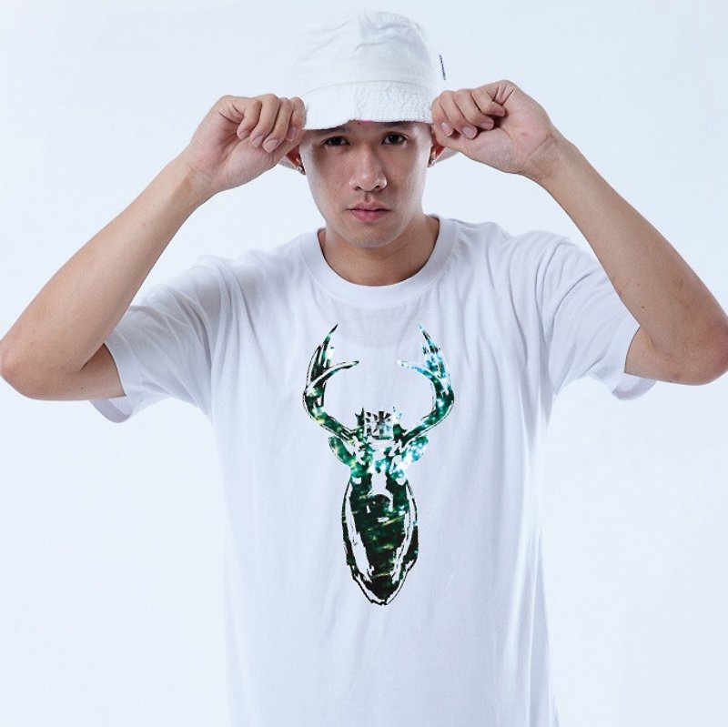 ICARUS 伊卡鲁斯 原创设计短TEE ANIMAL  动物系列-"ELK 迷鹿" - 男装上衣/T 恤 - 棉．麻 白色