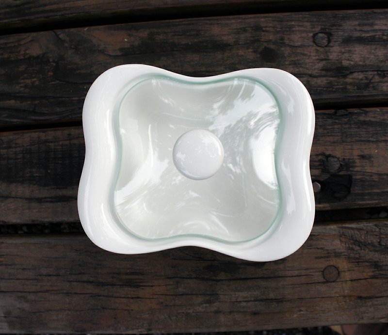 蝴蝶结食器盆(附盖) - 厨房用具 - 其他材质 白色
