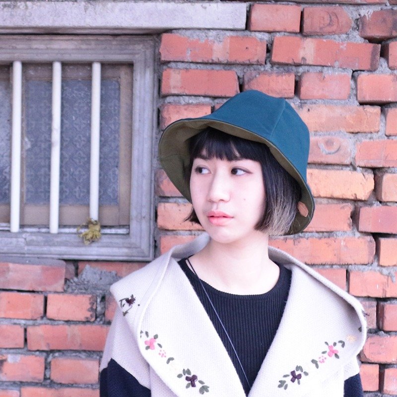 JOJA│ 墨绿 x 品绿 皮革质感 双面花形帽 订制 - 帽子 - 棉．麻 绿色