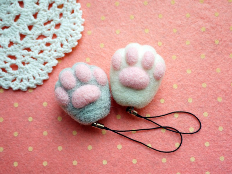 *台湾包邮* 羊毛毡DIY-猫肉球材料包 手机绳钥匙圈(不含工具) - 编织/刺绣/羊毛毡/裁缝 - 羊毛 白色