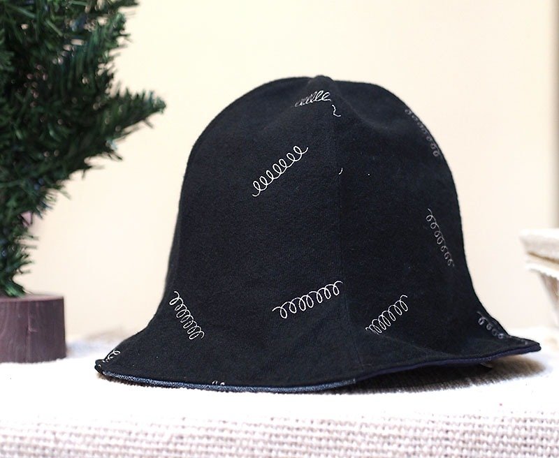 小牛村 Calf Village 男女 渔夫帽 双面 手工帽 遮阳帽 绒布 {头顶上的通心面}【H-140】 - 帽子 - 其他材质 黑色