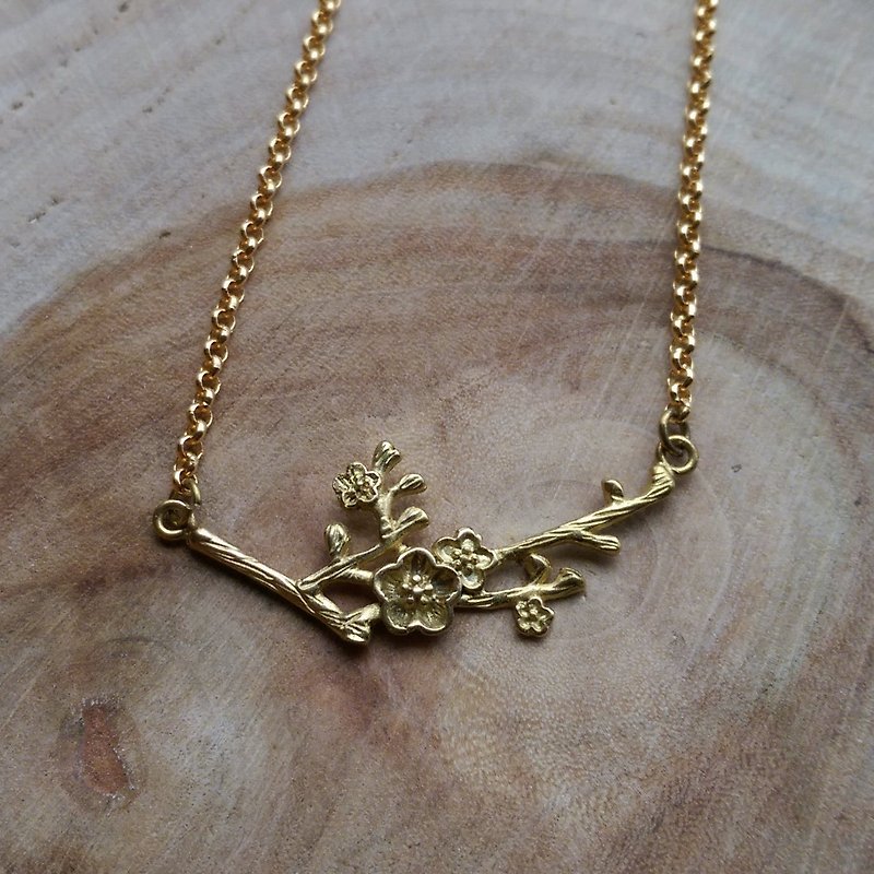 复古黄铜樱花项链 - 项链 - 宝石 金色
