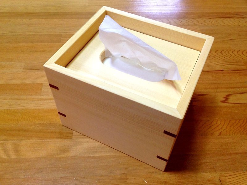 【阿拉斯加扁柏】原木方形卫生纸盒 - 纸巾盒 - 木头 咖啡色