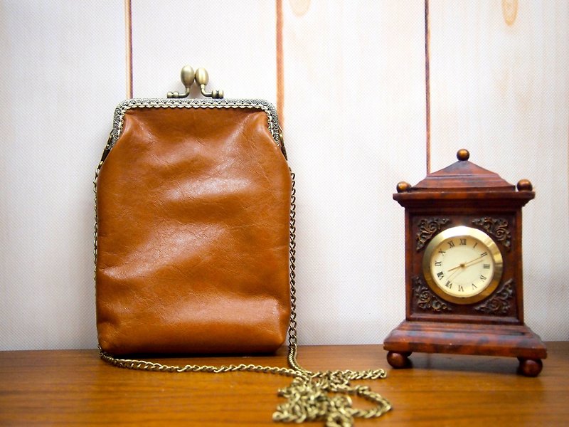 手缝皮革驼色口金斜背包 定制化 复古 电话包 随身包 旅行包 - 侧背包/斜挎包 - 真皮 咖啡色