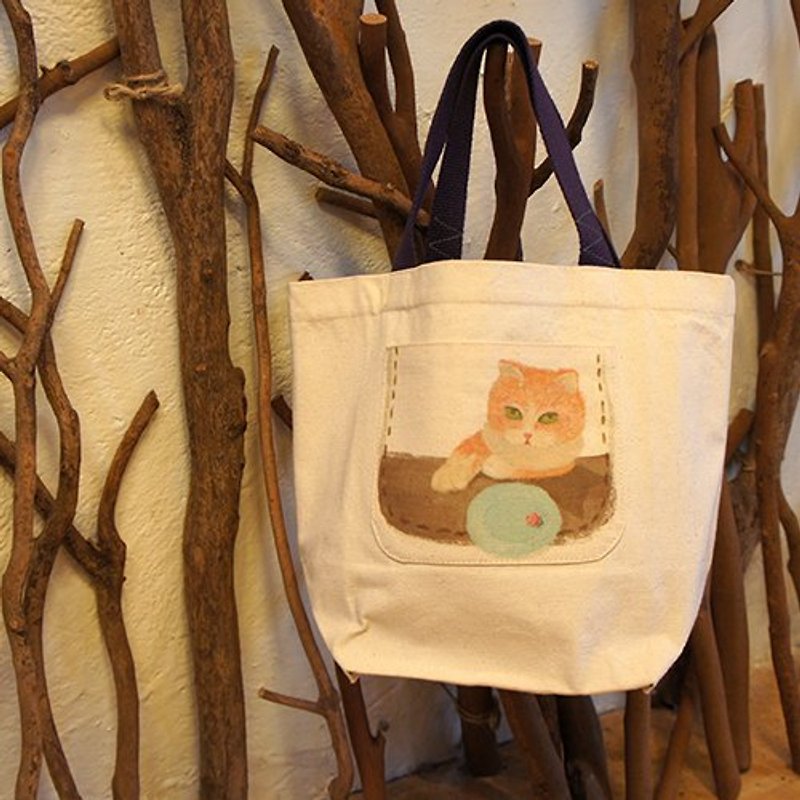 小东西 } 独家限量小幸福的帆布包:吃玫瑰花的猫_自然系_插画风_台湾设计制造 - 手提包/手提袋 - 其他材质 白色