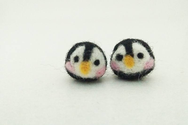 miniyue 羊毛毡 迷你耳针 企鹅 台湾制造 全手工 - 耳环/耳夹 - 羊毛 黑色