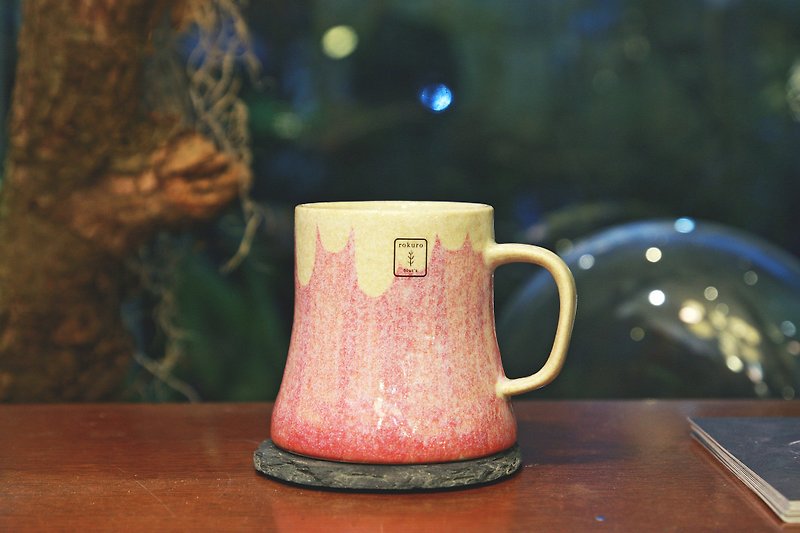 BLUTS 富士山情人马克杯 - 咖啡杯/马克杯 - 陶 红色