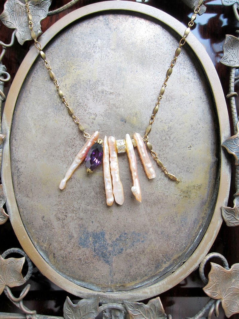 Minertés+粉色珊瑚红珍珠母贝、锆石黄铜项链+ - 项链 - 珍珠 粉红色