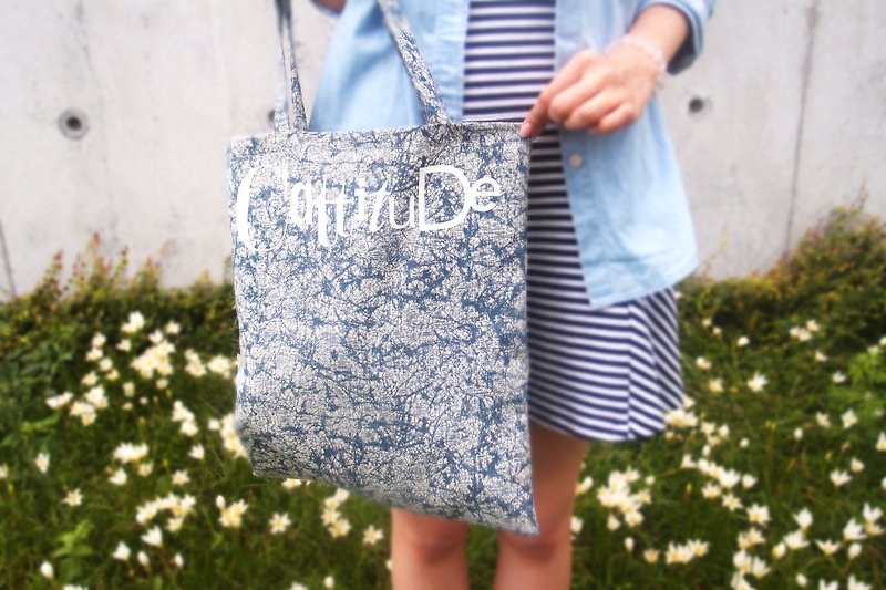 【Cattitude】原创设计　绵麻　麻布　印花　文字　手提袋 Type Tote bag 共４款 - 手提包/手提袋 - 棉．麻 蓝色
