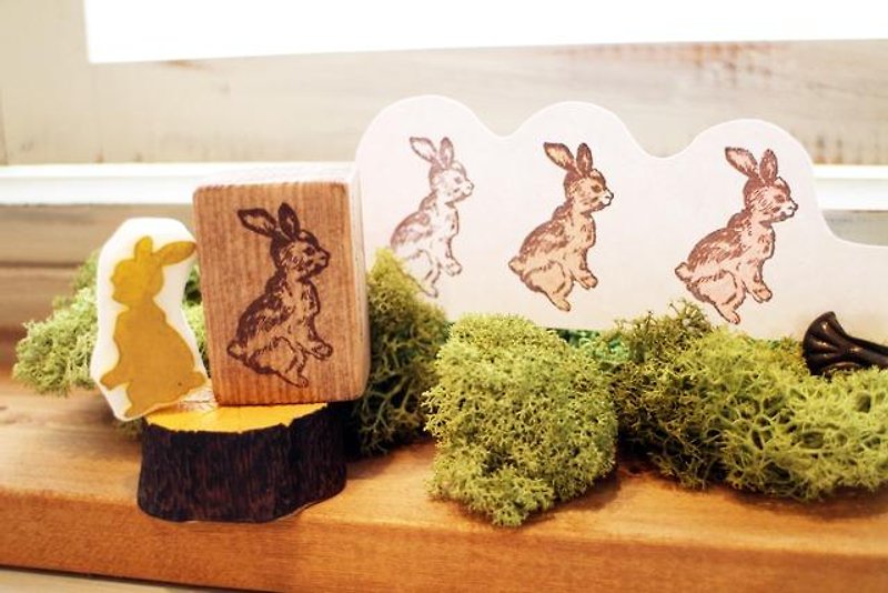 【再販】ウサギの多色押し　スタ消しはんこ - 印章/印台 - 木头 咖啡色