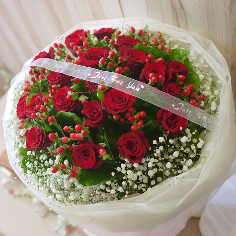 IDUN Flower 红玫瑰鲜花束 (限台南自取) - 干燥花/捧花 - 植物．花 红色