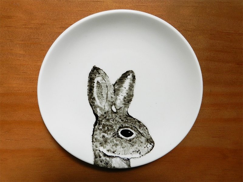 森林小伙伴系列 Pop Rabbit 蹦蹦兔瓷盘18cm 点心盘 - 盘子/餐盘/盘架 - 其他材质 黑色