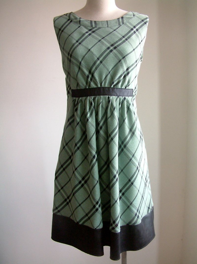 菱格纹小拼接洋装-绿色 - 洋装/连衣裙 - 其他材质 绿色