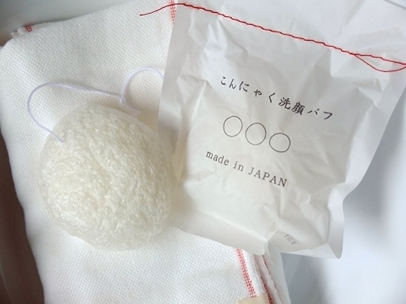 日本制 温和去角质纯天然蒟蒻洗脸/洗澡球 白 - 毛巾浴巾 - 植物．花 白色