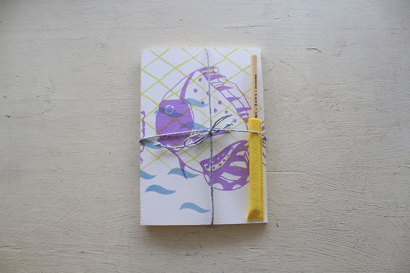 【ZhiZhiRen】厵 | 车缝线笔记本 - 旗津补鱼 - 神仙鱼 - 笔记本/手帐 - 纸 紫色