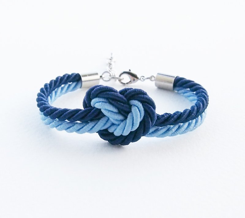 Navy blue / matte blue heart knot. - 手链/手环 - 其他材质 