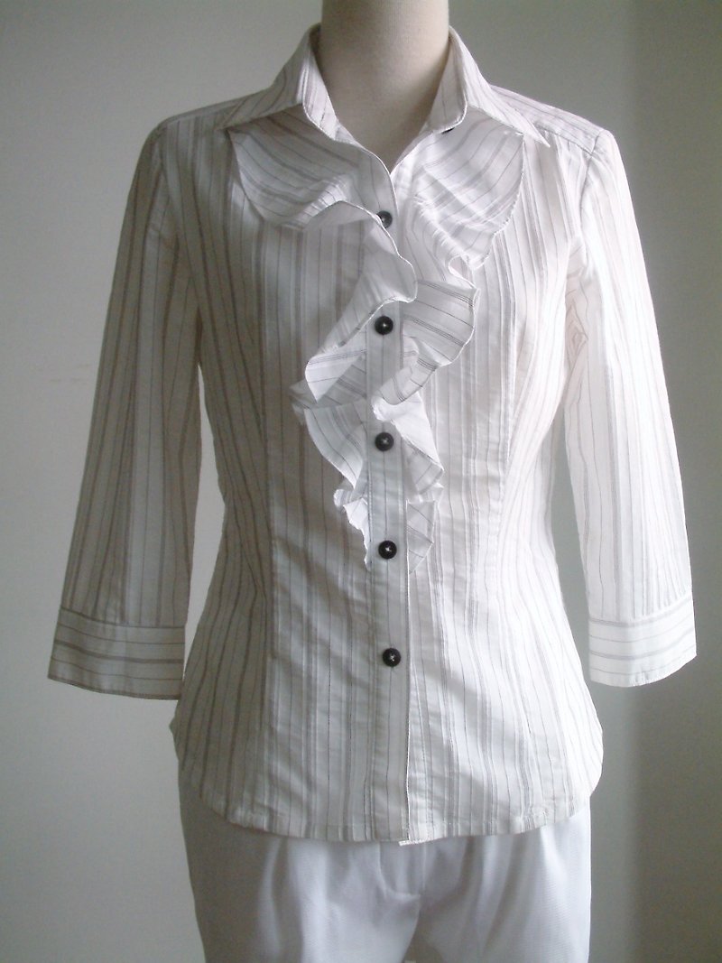 荷叶边系衬衫-七分袖黑白相间 - 女装衬衫 - 其他材质 白色