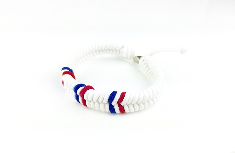 “白底红蓝双色线条编绳” - 手链/手环 - 棉．麻 白色
