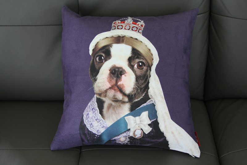 〔SUSS〕明星动物绒毛抱枕套（维多利亚女王。狗狗）--适合办公室/居家/送礼/生日使用。现货包邮 - 枕头/抱枕 - 棉．麻 紫色