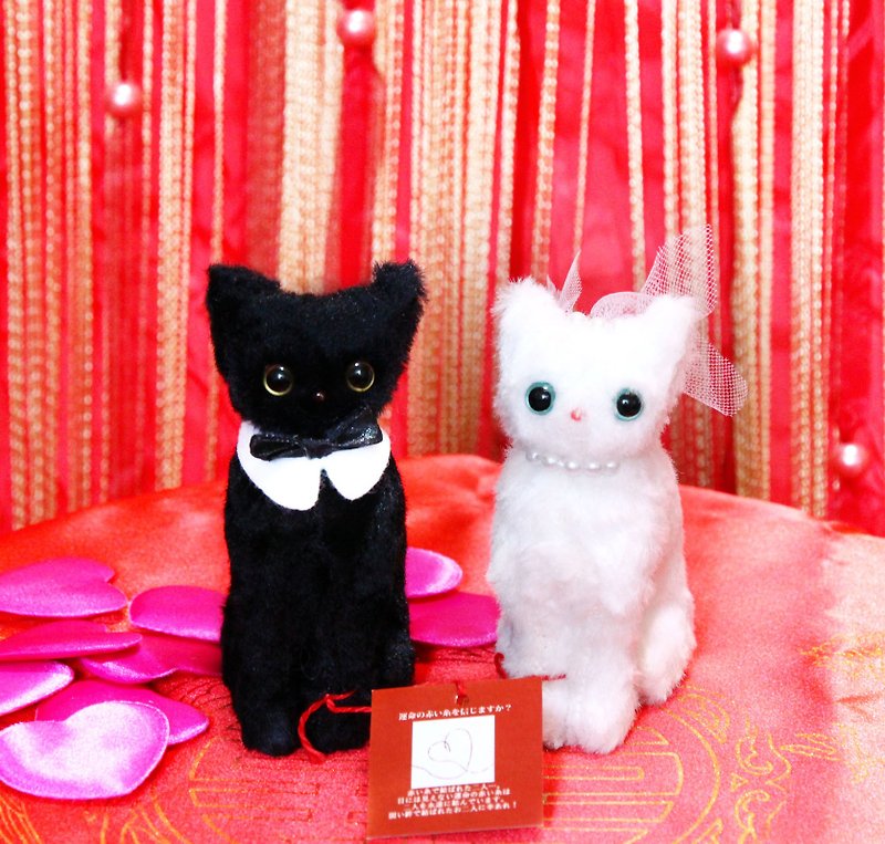 Mr. & Mrs. Cat -红线情缘 猫情侣 【黑猫。白猫。黑白配。婚礼小物】 - 玩偶/公仔 - 棉．麻 白色