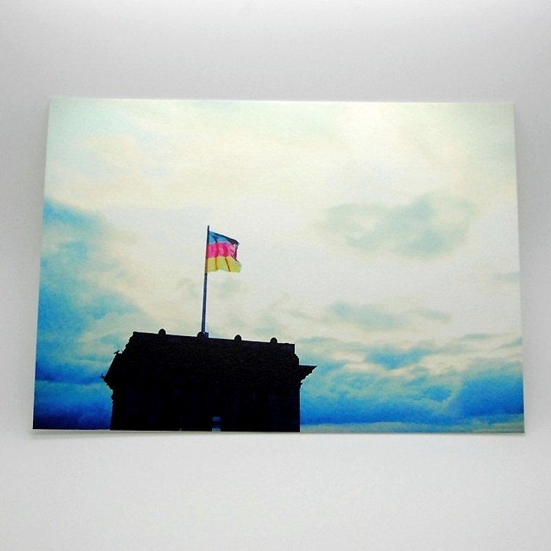 摄影明信片 | 城市小旅行 - 德国柏林-飘扬的国旗 - 卡片/明信片 - 纸 多色