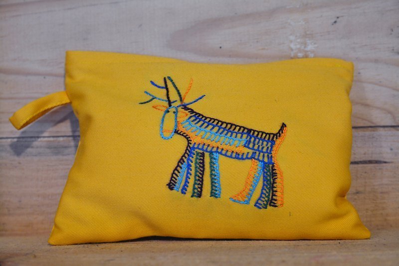 奈米比亚手工刺绣小包鹿＿黄色＿公平贸易 - 摆饰 - 棉．麻 黄色