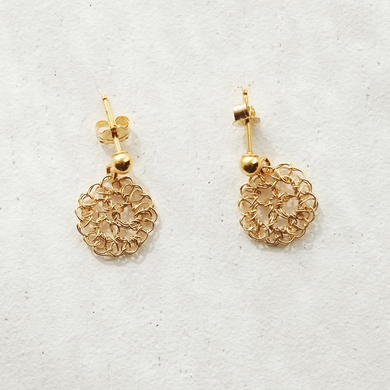 Kotsubu Earrings - 耳环/耳夹 - 其他金属 金色