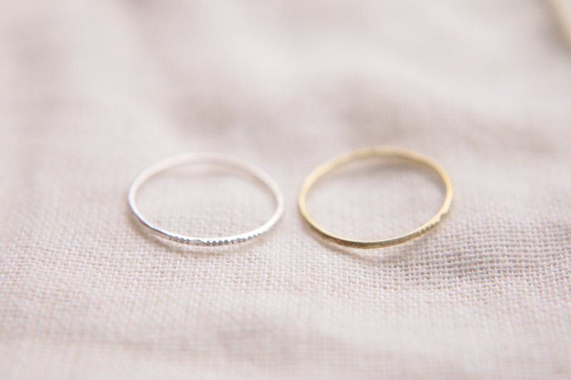 戒指 黄铜 纯银 - 段落 - - 戒指 - 其他金属 银色