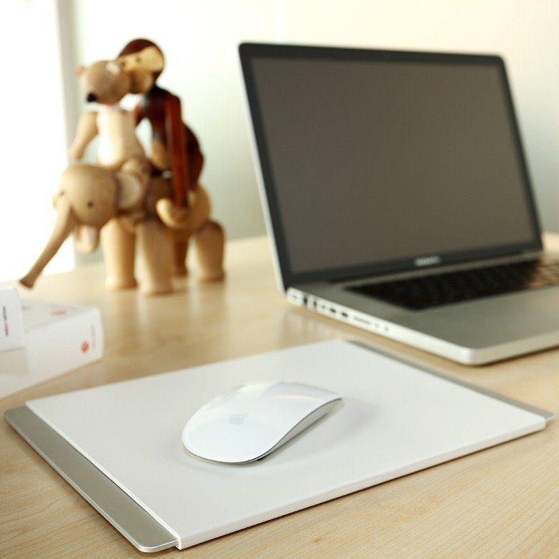 Just Mobile  AluPad 铝质鼠标垫 - 其他 - 其他金属 白色