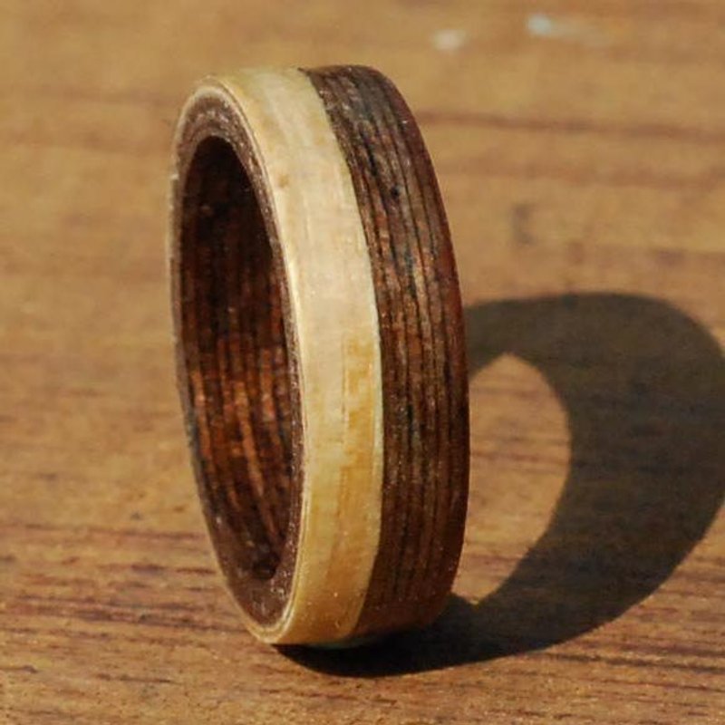 铁刀木条纹双色木头戒指  手工订制 - 戒指 - 木头 咖啡色