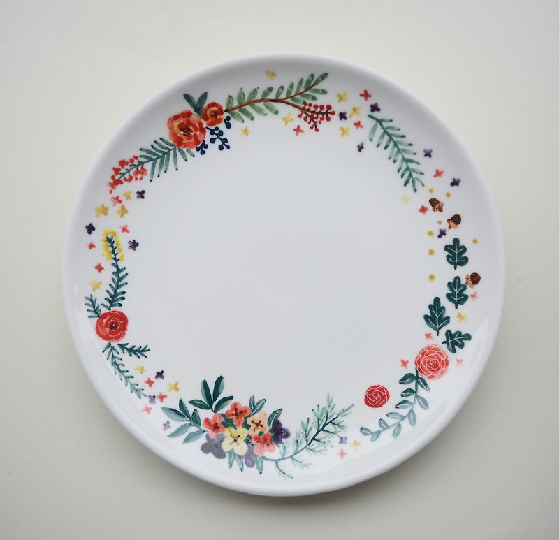 手绘7寸蛋糕盘 玫瑰花园与橡实 - 浅碟/小碟子 - 瓷 红色